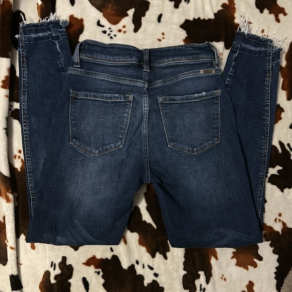 Women’s KanCan. Curvy. Size 3/25 - Picture 4 of 4